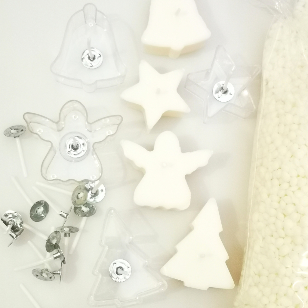 CHRISTMAS TEALIGHT CANDLES SET