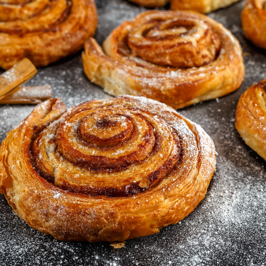 CINNAMON ROLL - Eco Candle Project 