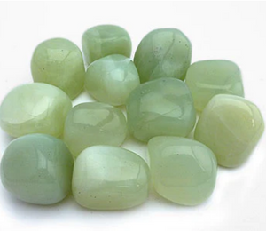 GREEN JADE TUMBLED STONES - Eco Candle Project 